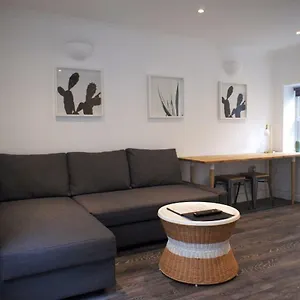 https://shoreditch-sanctuary.brighton-hotels-england.com